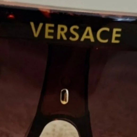 ‼️1 DAY FLASH SALE PRICE Versace Brown Tortoiseshell Shield Sunglasses